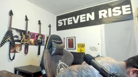 StevenRiseNYC online show from March 25, 11:33 pm