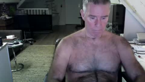 stevetwo online show from December 16, 10:34 pm