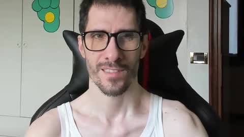 Snapshot of stevex870 chatting on September 13, 7:55 am Steve online show from September 13, 7:55 am