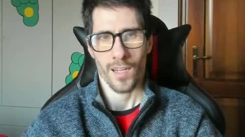 Snapshot of stevex870 chatting on February 2, 4:11 pm Steve online show from February 2, 4:11 pm