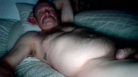 steviehard7 online show from December 22, 12:01 pm