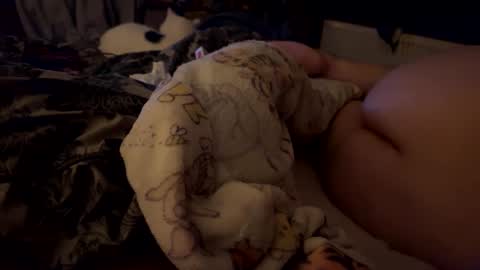 stickyfeet14 online show from February 3, 4:57 am