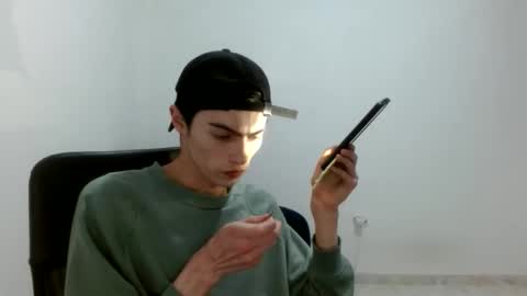 stiv_grant online show from March 19, 1:44 am