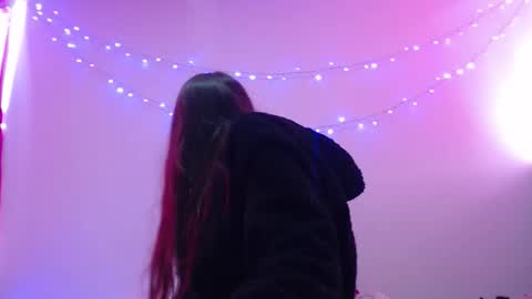 stiven online show from December 16, 8:15 pm