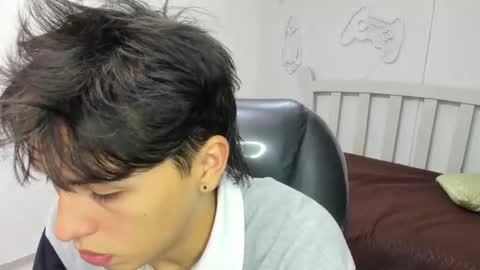 Snapshot of stiwentwink chatting on October 1, 3:00 pm Stiwen online show from October 1, 3:00 pm