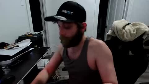 stonedpanda77 online show from February 9, 3:43 am