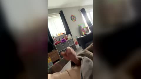 stonercum420798208 online show from April 5, 10:01 am