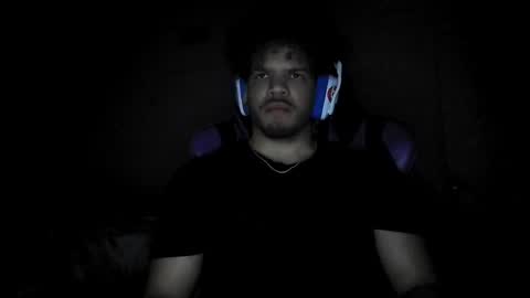 Snapshot of str8dj chatting on October 8, 6:30 am Dj online show from October 8, 6:30 am