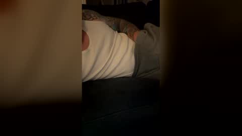 straightman1990 online show from April 23, 6:21 am