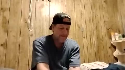 Snapshot of straighttoy chatting on February 5, 12:06 pm straighttoy online show from February 5, 12:06 pm