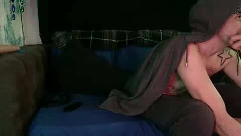 straitpipermann22 online show from January 19, 7:29 am