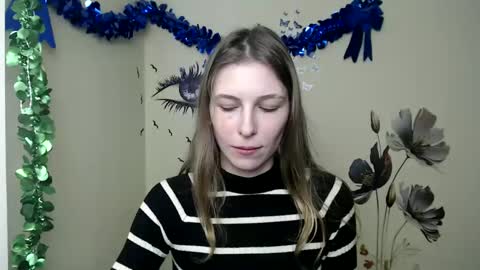 Snapshot of stranger_giirl chatting on February 13, 10:12 am Amalia online show from February 13, 10:12 am