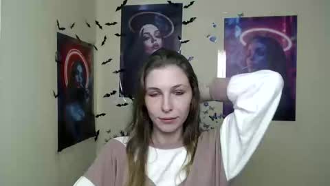 Snapshot of stranger_giirl chatting on March 10, 1:00 pm Amalia online show from March 10, 1:00 pm