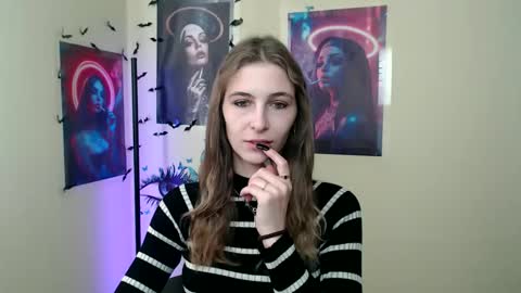 Snapshot of stranger_giirl chatting on October 4, 7:06 am Amalia online show from October 4, 7:06 am