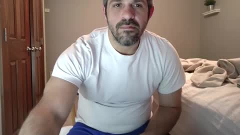 strangeratnight87 online show from February 7, 7:22 am