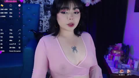 Snapshot of strangergirlxxx chatting on December 22, 4:06 am Carla Independent model online show from December 22, 4:06 am