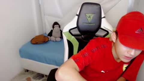 Street online show from March 6, 7:29 am