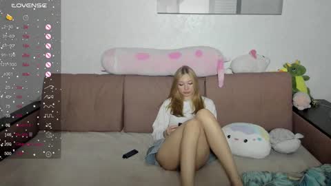 Snapshot of streis_mua chatting on February 10, 8:00 pm Streis open pvt online show from February 10, 8:00 pm
