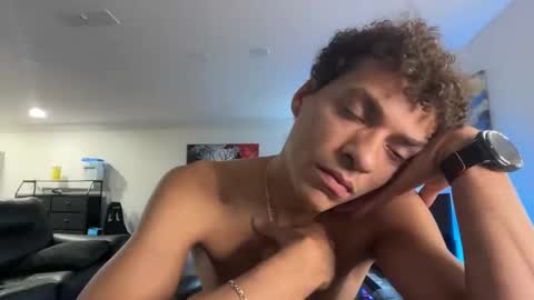 Stretch online show from November 10, 12:46 am