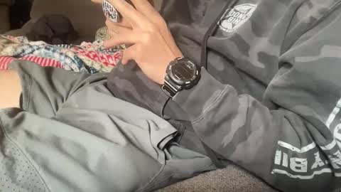 stroking33again online show from May 11, 1:29 pm