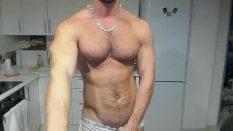 Snapshot of strong_arni chatting on February 23, 5:50 pm Strong Arni online show from February 23, 5:50 pm