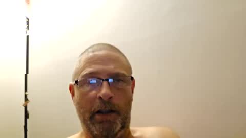 Strongskin online show from December 26, 3:59 am