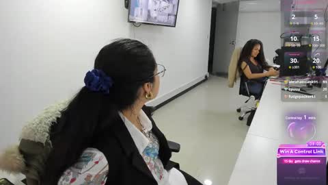 Snapshot of studcb_ chatting on March 5, 2:03 am studcb_ online show from March 5, 2:03 am