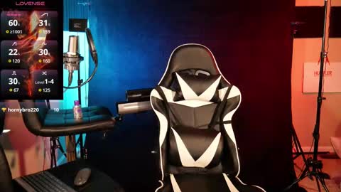 Ryan Long online show from March 7, 10:21 pm