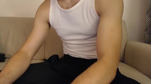 Stud From Paris online show from February 20, 5:20 pm