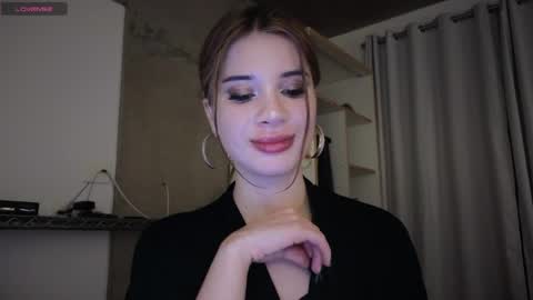 Sofa online show from April 29, 11:20 pm