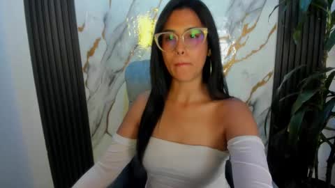 sub_scarlett_ online show from January 31, 7:11 pm