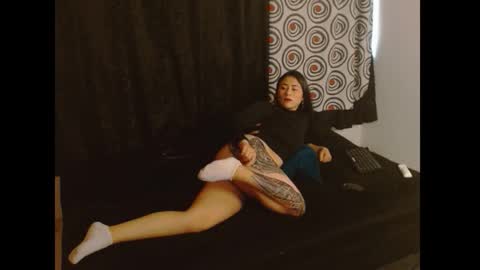 Snapshot of submissiveemily chatting on September 22, 7:07 pm submissiveemily online show from September 22, 7:07 pm