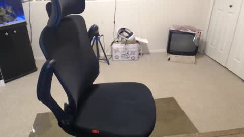 do i have lil tits or pecs online show from January 18, 2:23 pm