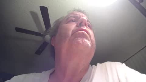 Snapshot of subswichuser00060960 chatting on September 17, 8:07 am subswitchuser online show from September 17, 8:07 am