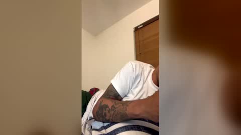 succafreeswag online show from April 9, 4:16 am