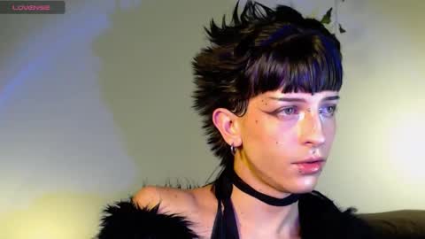 Angel  online show from October 28, 6:36 am