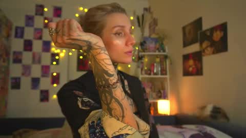 succubus_66 online show from March 2, 1:16 pm