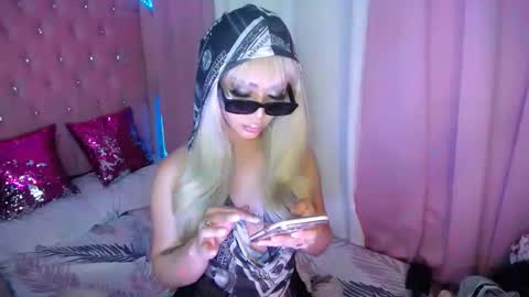 your ultimate goddess online show from November 6, 1:36 pm