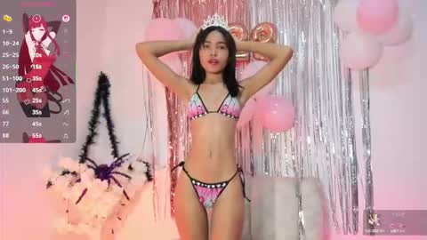 Snapshot of sugarandmischief_ chatting on October 12, 7:49 pm Katty online show from October 12, 7:49 pm