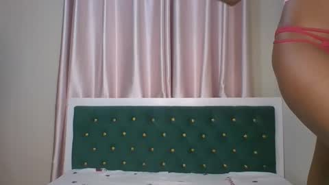 sugarboogers_ online show from February 14, 8:39 am