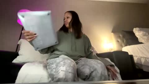 Sugarbossbaby online show from February 12, 6:51 pm