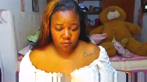 Cami   Back in 2 hours online show from March 5, 3:08 am