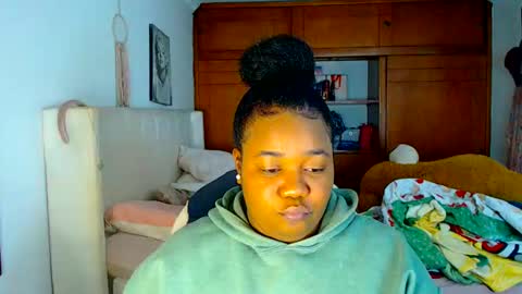 Cami   Back in 2 hours online show from October 9, 3:56 am