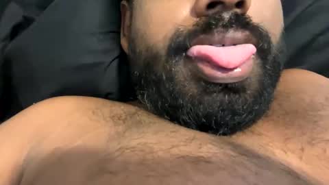 Let me be your knight that saves you online show from October 28, 1:34 pm