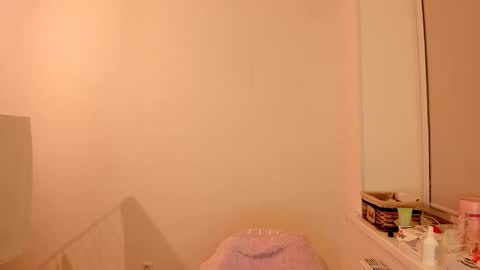 Summer Preston online show from March 10, 1:12 am