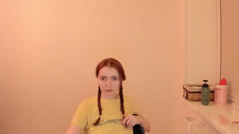 Summer Preston online show from March 20, 6:35 pm