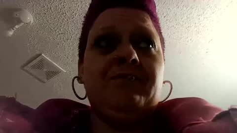 Snapshot of summerdivine69 chatting on February 16, 3:48 pm Summer Divine online show from February 16, 3:48 pm