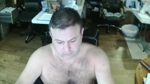 Snapshot of summerfun35 chatting on December 24, 4:55 am cincyguy online show from December 24, 4:55 am