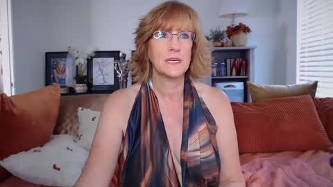 SummerKnightzzz online show from September 13, 3:36 pm