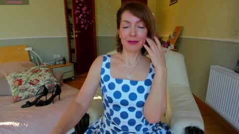 summerliza online show from April 10, 1:38 pm